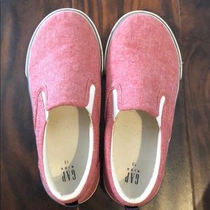 Gap Boys Shoes size 13
